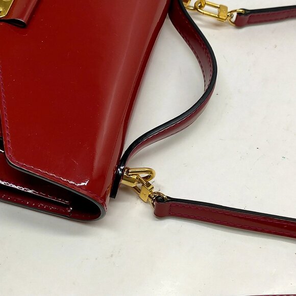 Louis Vuitton Red Patent Leather Hand Bag mon-541-091225 - Picture 8 of 12